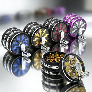 Nuevo Molinillo de Hierbas de Aluminio de 63 mm y 2.5 Pulgadas, 4 Piezas, con Logotipo Personalizado, Dientes de Rayo, Molinillo de Tabaco Manual - Product Image 1