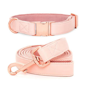 Disesuaikan Grosir Kualitas Tinggi Buatan Tangan Kulit Kerah Anjing dan Tali Anjing Kulit Hewan Peliharaan Kerah Kulit Anjing - Product Image 1