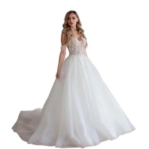 Off Shoulder <b>Bridal</b> Gown With Train Sweetheart Neckline Ball Gown Wedding Dress White Vintage Style Elegant Fit - Product Image 4