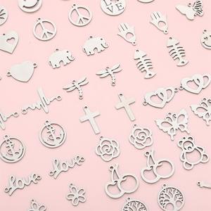 طقم مجوهرات وإسورة ساحرة للنساء مصنوعة بشكل سلسال من الفولاذ المقاوم للصدأ للبيع بالجملة - Product Image 2