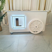 Chariot à bonbons pliable portable personnalisé en métal et acrylique, chariot à champagne avec logo LED