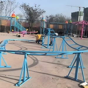 Atracciones de Parque Temático al Aire Libre: Montaña Rusa, Paseo Espacial y Bicicletas Humanas - Product Image 1