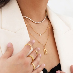 Collar con Colgante de Letra Inicial de Estilo Clásico, Joyería Personalizada, Chapado en Oro de 18K, Collar de Acero Inoxidable, Joyería de Moda para Mujer - Product Image 3