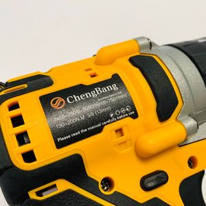 Perceuse à percussion sans fil portable haute puissance jaune 13 mm avec mandrin métallique 200 N.m, visseuse à couple sans balais rechargeable PG4665A - Product Image 4