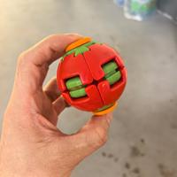 Balle anti-stress imprimée en 3D à presser et à tourner, jouet sensoriel de bureau à double mode de rotation gyroscopique pour enfants et adultes