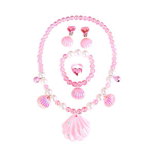CM171 Conjunto <span class=keywords><strong>de</strong></span> Accesorios <span class=keywords><strong>de</strong></span> Vestir Princesa <span class=keywords><strong>para</strong></span> Niños, Collar <span class=keywords><strong>de</strong></span> Conchas Marinas, Pendientes <span class=keywords><strong>de</strong></span> Concha, Pulsera <span class=keywords><strong>de</strong></span> Cuentas <span class=keywords><strong>de</strong></span> Perlas <span class=keywords><strong>para</strong></span> Mujeres y <span class=keywords><strong>Niñas</strong></span>, Regalo <span class=keywords><strong>de</strong></span> <span class=keywords><strong>Cumpleaños</strong></span> - Product Image 3