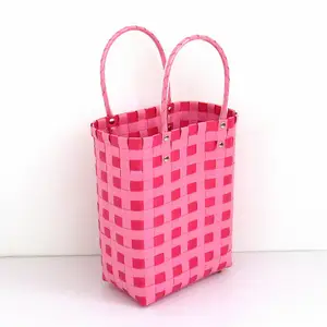 Sebze meyve renkli plaj çantası kulplu çanta için el yapımı Pvc dokuma plastik alışveriş sepeti