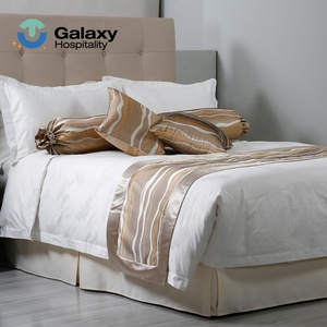 Tùy Chỉnh Khách Sạn Super <span class=keywords><strong>King</strong></span> Size Luxury 100% Cotton Bộ Đồ Giường Bộ Ga Giường Với <span class=keywords><strong>Comforter</strong></span> - Product Image 1