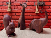 Ornement Abstrait Moderne Personnalisable Écologique Gravé en Forme d'Animal pour la Décoration Intérieure : Éléphant, Girafe, Ours, Hippopotame, Escargot, Écureuil