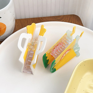 Clip de agarre de <span class=keywords><strong>hamburguesa</strong></span> de diseño creativo al por mayor clip de pelo de ácido acético lindo clip de tiburón de dibujos animados de color caramelo - Product Image 3