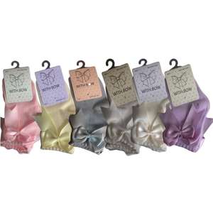 Chaussettes pour bébés filles nouveau-nées en coton uni de différentes tailles, hauteur genou, colorées, avec nœud en dentelle - Product Image 1