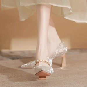 Zapatos de Tacón Alto Franceses para Mujer, Tacón Grueso Cómodo para Bodas de Verano, Novedad 2025, Punta en Pico, Plateado Champán - Product Image 4