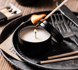 Elegante negro hojalata Metal vela tarro venta al por mayor hogar contenedor caja con pico verter velas tazas - Product Image 5