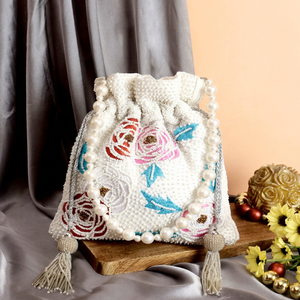 Bolso Potli Bordado con Cuentas, Hecho a Mano, para Novia, Bolso de Hombro con Cadena de Cuentas, Accesorio de Moda para Boda y Noche - Product Image 1