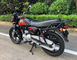 KCJ Dirt <b>Bike</b> Petrol <b>Engine</b> Air Cool 5-Forward Transmission Max Speed 61-80km/h Full Chain Cover for Sale - Product Image 3