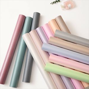 Nouveau design, papier d'emballage pour fleurs, surface nacrée, 49 cm * 5 m/rouleau, film plastique brillant pour emballage de fleuristes - Product Image 4