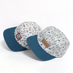 Gorra <span class=keywords><strong>de</strong></span> 5 Paneles para <span class=keywords><strong>Mujer</strong></span> con Parche <span class=keywords><strong>de</strong></span> <span class=keywords><strong>Cuero</strong></span> Personalizado con Logotipo <span class=keywords><strong>de</strong></span> Estación <span class=keywords><strong>de</strong></span> Esquí, Parche Tejido con Estampado, Visera Plana, Ideal para Senderismo y Camping al Aire Libre - Product Image 4