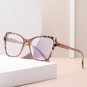 Nuevas gafas de moda para mujer, gafas transparentes Retro, montura de gafas con luz azul, diseño de marca de lujo para las cuatro estaciones - Product Image 2