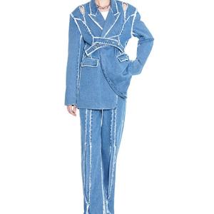 Nouvelle Collection : Ensemble Jean Femme Décontracté – Veste à Revers Ample et Jean Droit Large en Denim Délavé Effet Acide – Tenue Complète en Jean pour Femme - Product Image 2