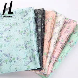 Pemasok Pabrik Penjualan Laris Kain Tenun Desain Floral 100% Polyester Digital Printing Mesh untuk Gaun Wanita