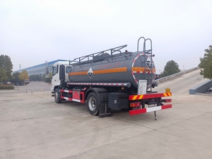 Camion-citerne à Diesel avec Remorque - Product Image 5