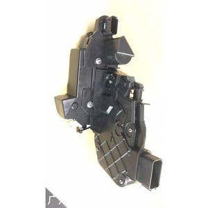 6W8A-21813-GE ปุ่มกดพลาสติก DC 12V สำหรับ Toyota ระบบล็อคประตูเซ็นทรัลล็อกสำหรับ Toyota Faw - Product Image 1