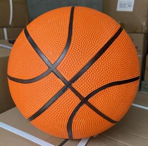 Balón <span class=keywords><strong>de</strong></span> Baloncesto <span class=keywords><strong>de</strong></span> Goma <span class=keywords><strong>de</strong></span> Fabricante, Tamaño 5 y 7, Precio al por Mayor, Económico para Promociones - Product Image 1