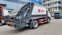 Camion compacteur de déchets Howo 9 m³ 4x2 à chargement arrière automatique, petit compresseur de déchets avec moteur et pompe, à vendre