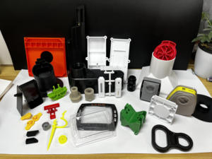 Профессиональные небольшие литьевые полиметилметакрилатные детали производства PE <span class=keywords><strong>PA6</strong></span> PP ASA нейлоновые полимеры, опытный дизайн пресс-формы - Product Image 5