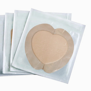 Vendaje de espuma adhesiva de silicona quirúrgica de alta absorción con borde suave cuidado de <span class=keywords><strong>heridas</strong></span> húmedas certificado CE EO desinfectante - Product Image 2