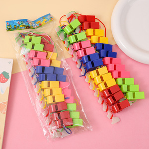 Silbato de Plástico con Cuerda, Colores Pastel, Sonido Agudo, Juguete Infantil para Animar y Uso Deportivo - Product Image 4