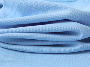 เสื้อโปโลผู้ชายแบบคลาสสิก ผลิตจากโพลีเอสเตอร์ 100% รับผลิตตามสั่ง (OEM) ปักโลโก้ พิมพ์ลาย  ขายส่งจากโรงงานโดยตรง - Product Image 3