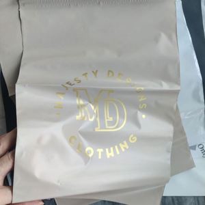 ซองพลาสติกสีชมพูสำหรับส่งพัสดุ พิมพ์โลโก้ได้ตามต้องการ ใช้สำหรับส่งเสื้อผ้า เอกสาร และจดหมาย - Product Image 3