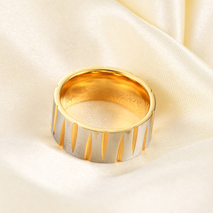 Anillo de Acero de Titanio Cepillado Arcoíris de 9 mm, Diseño Geométrico, Joyería de Moda Unisex, Regalo - Product Image 2