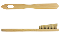 Brosse d'escalade en bois avec logo personnalisé d'usine, antidérapante, écologique, durable, légère, pour l'escalade en salle et les sports de plein air
