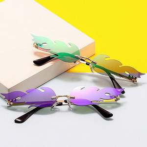 Gafas de Sol Vintage de Lujo sin Montura, Metálicas, para Mujer, con Diseño de Llama de Fuego, Estilo Moderno y Delgado - Product Image 4