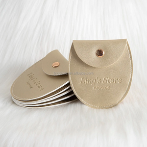 Magnifique boîte à bijoux en cuir PU doré, mini pochette unique pour accessoires avec bouton-pression, idéale pour emballer des bijoux en cadeau - Product Image 1