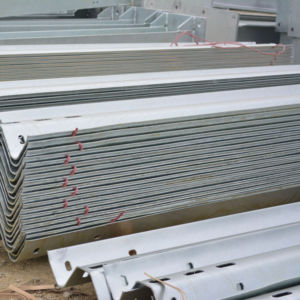 Valla de Acero de Alta Resistencia para Seguridad en Carreteras y Ferrocarriles, Resistente a la Intemperie, Sistema de Valla de Seguridad Vial Galvanizada - Product Image 1