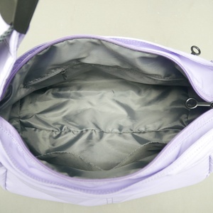 บริการพัฒนาและออกแบบกระเป๋าไนลอนแบบสะพายข้างตามสั่ง ODM OEM กระเป๋าสะพายไหล่ กระเป๋าสลิงแบบนุ่ม ออกแบบตามความต้องการของแบรนด์คุณ - Product Image 6