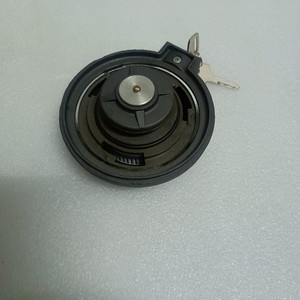 Bouchon de réservoir d'huile hydraulique Hyundai 31EH-00040 avec filtre respirant pour pièces d'excavatrice - Product Image 4