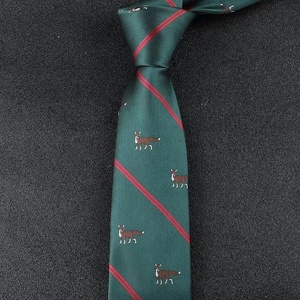 Cravatta da Uomo 7cm Design Britannico con Ricamo Floreale e Cervo Dorato, Lussuosa per Business/Casual, Durevole ed Ecologica, 100% Poliestere - Product Image 3
