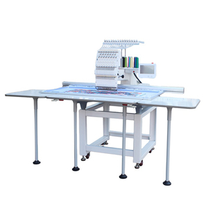 Machine à broder informatisée GC-1501E-L, 15 aiguilles, grande taille, tête simple - Product Image 1