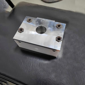 เครื่องฉีดพลาสติกสำหรับช่างทันตกรรม พร้อมกล่องแม่พิมพ์ ระบบดูดและฉีดฟันปลอม - Product Image 1