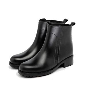 <span class=keywords><strong>Bottes</strong></span> de pluie imperméables en PVC à talons hauts pour femmes, chaussures de mode à la cheville courtes mignonnes pour l'hiver et l'automne - Product Image 1