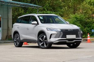 2025 chinois pas cher BYD Sea Lion 115km SUV compact véhicules à énergie nouvelle BYD Sealion 05 Dm-i Phev voiture hybride rechargeable - Product Image 2