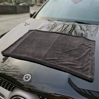 Serviette de séchage en microfibre double torsion 1200 GSM de qualité supérieure, ultra douce, pour le detailing automobile et le nettoyage (vente en gros)
