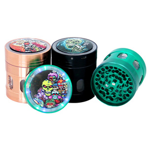 Accessoire pour fumeurs, moulin à herbes en métal personnalisé de 63 mm, moulin à <span class=keywords><strong>tabac</strong></span> portable à 4 pièces avec lumière LED - Product Image 2