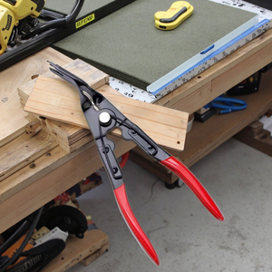 Chiave per Rimozione Clip in Acciaio Leggero <span class=keywords><strong>e</strong></span> Chiave per Rivetti con Impugnatura in Plastica, Pinze per Clip Interne Fai-da-Te OEM - Product Image 1