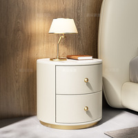 Table de chevet ronde en cuir moderne de luxe léger avec 2 tiroirs et rangement pour hôtel et appartement - Recommandé par les designers