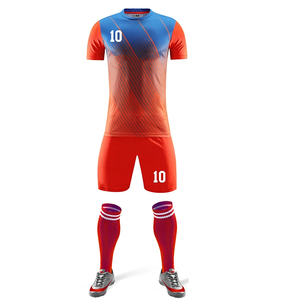 Nouvel ensemble maillot et short de football 2026 personnalisé, léger, anti-humidité, uniforme d'équipe, fabrication en gros - Product Image 1